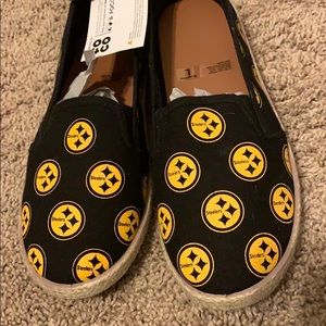 Steelers flat slip on shoes